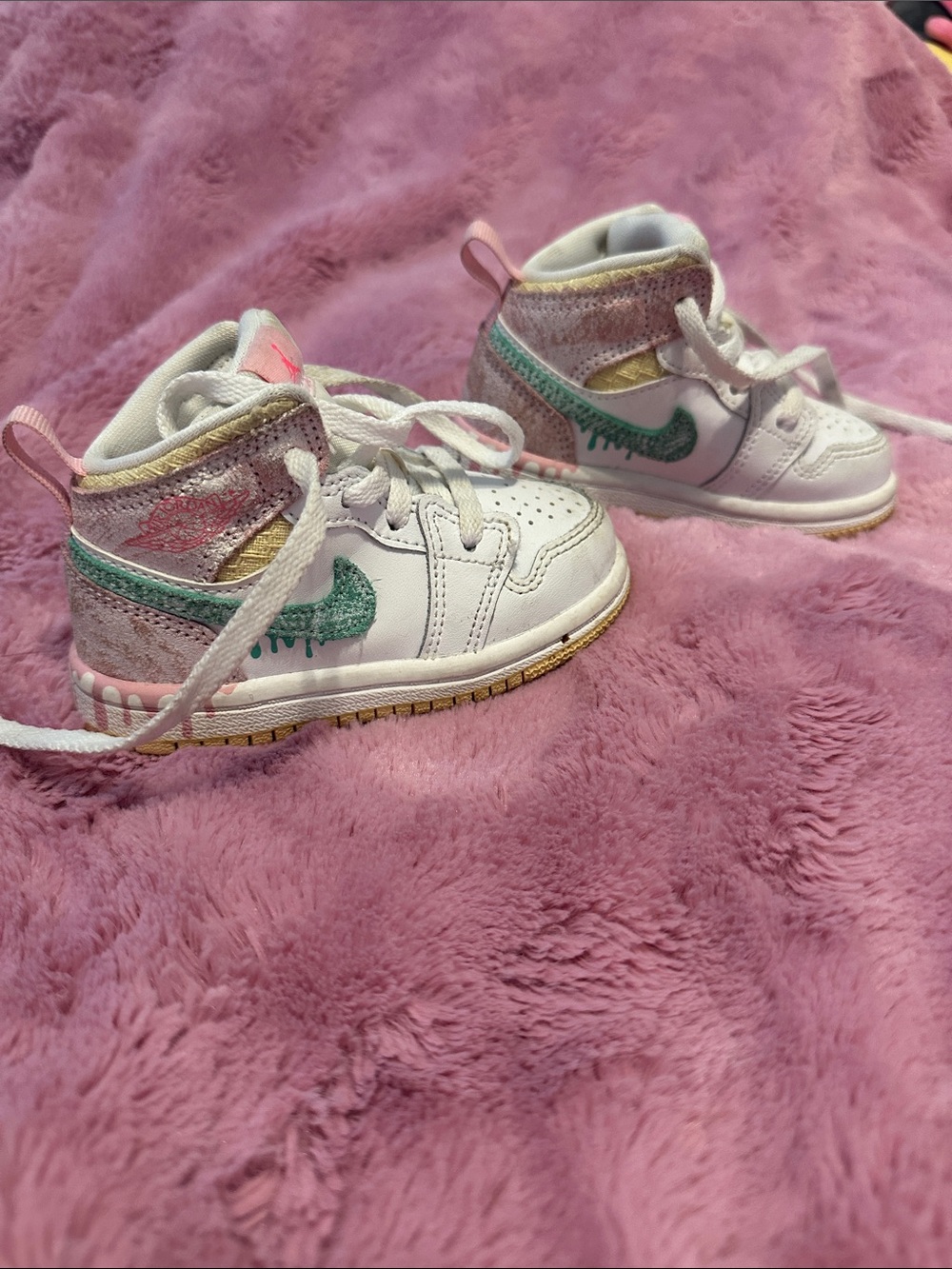 Air Jordan 1 Mid SE "Ice Cream" Toddler